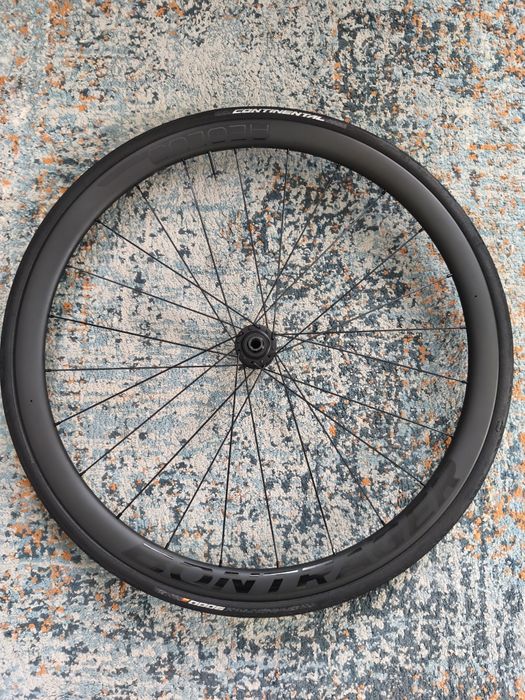 Komplet kół karbonowych Bontrager Aeolus Elite 35 TLR disc