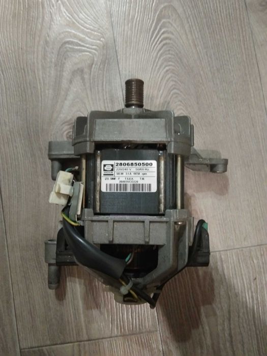 Новый двигатель для стиральной машины, Beko 2806850500