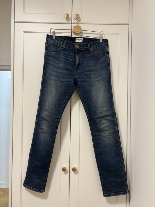 Jeansy Wrangler Larston