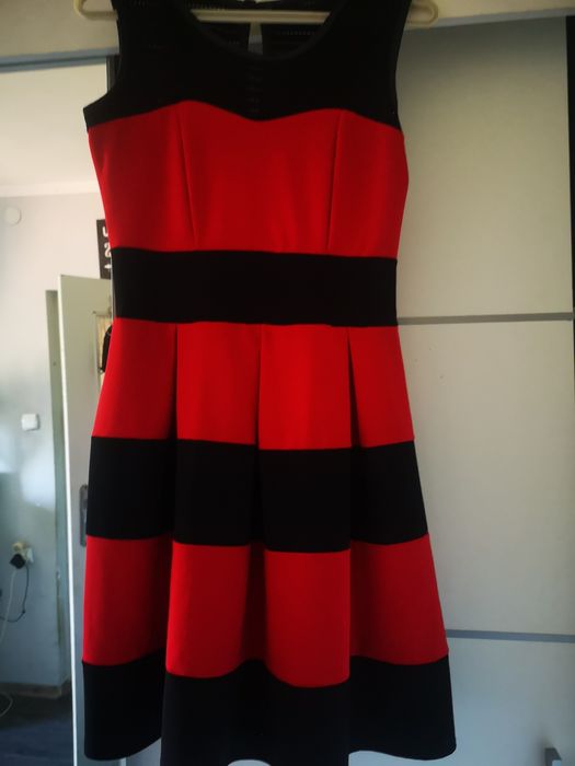 Sukienka młodzieżowa