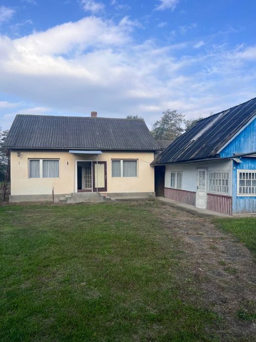 Продається будинок господарство