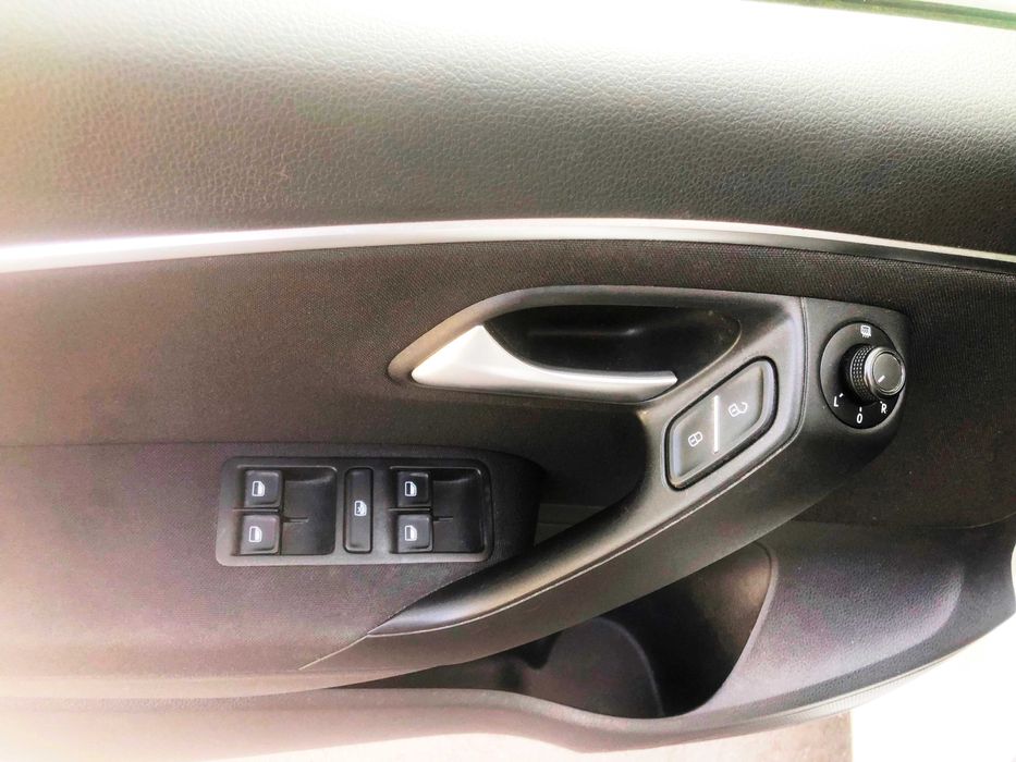 VW Polo 1.4 TDi Lounge Nacional