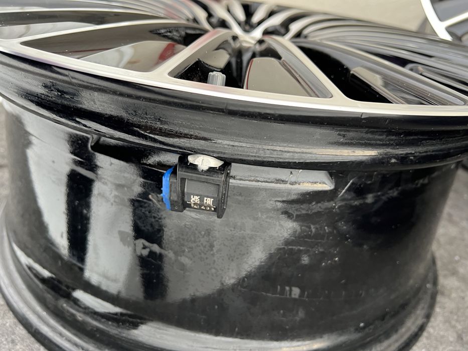 Диски титани R19 AMG mercedes cle cla cls w205 206 w213 різноширокі