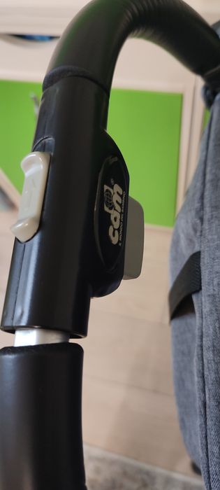 Прогулянкова коляска Cam Compass