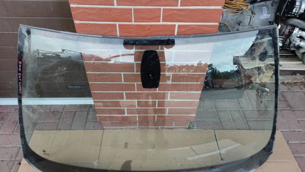 przednia szyba bmw e61 kombi