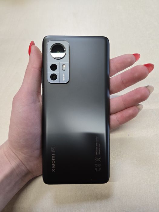 Телефон Xiomi 12x