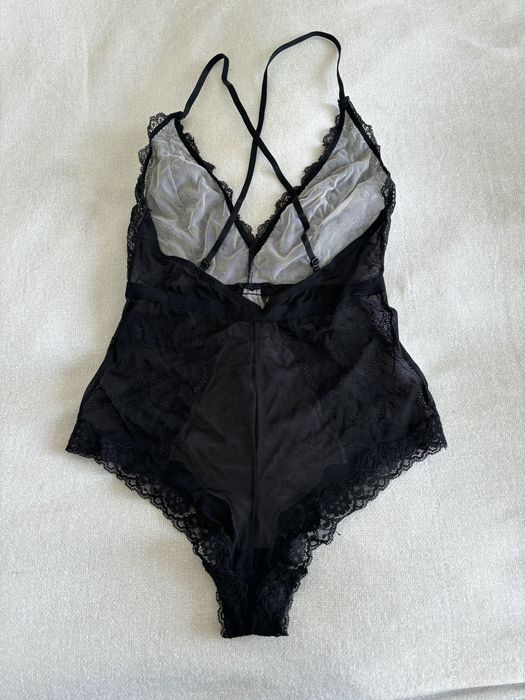 Vzarne koronkowe body bielizna
