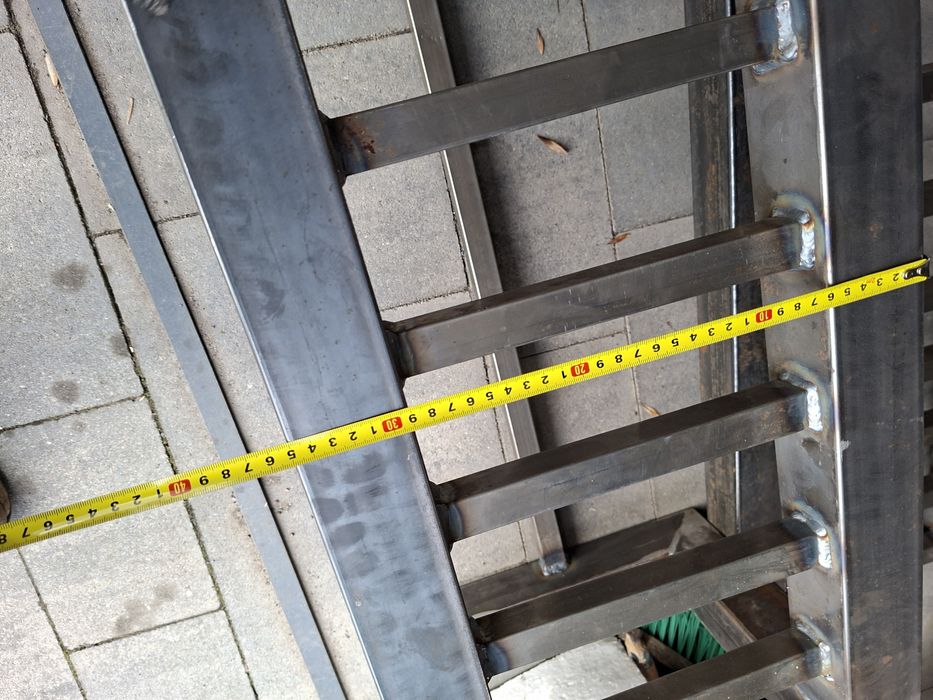 Najazdy samochodowe profil 6x6