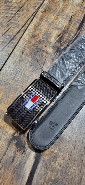 Pasek męski klamra logo czarny elegancki 120 cm premium