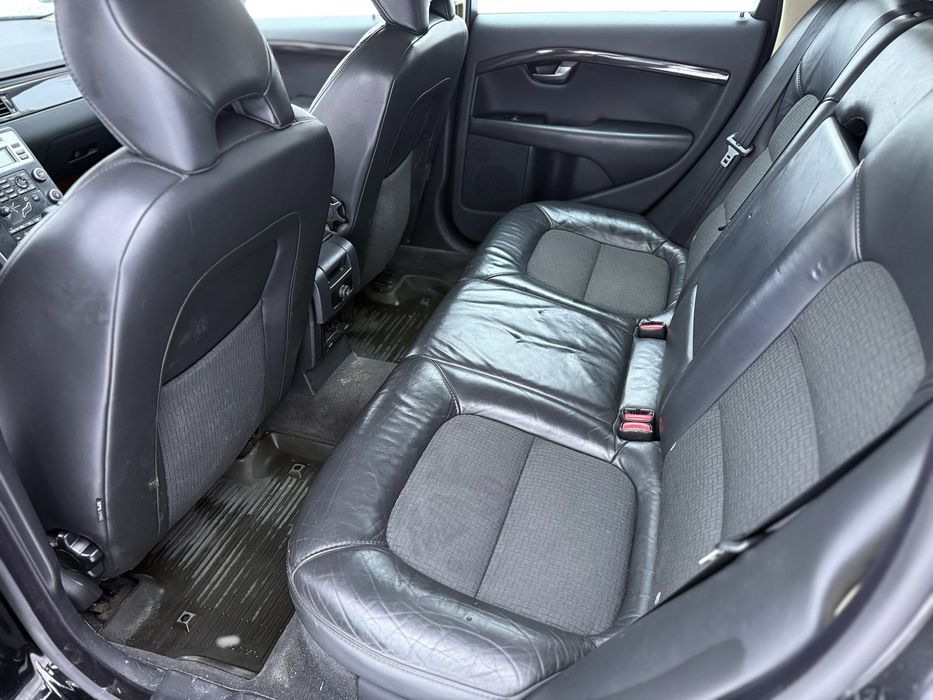 Vovlo V70 2.4 дизель, автомат