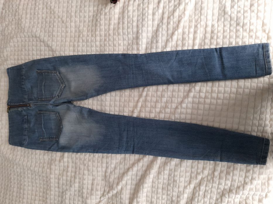 Spodnie jeans niebieskie zamek