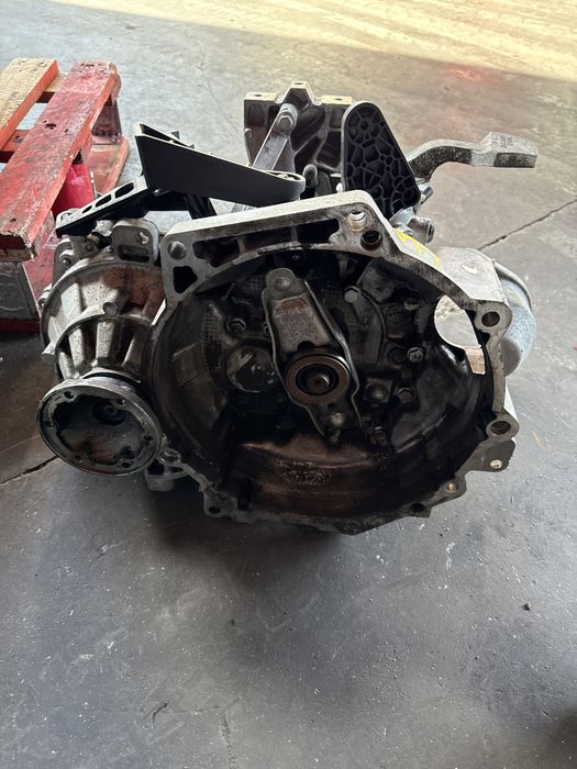 Caixa velocidades 1.6 tdi start  stop