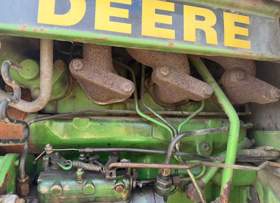 JOHN DEERE 1950 3 cyl