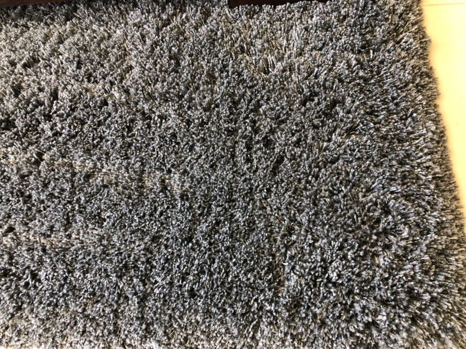 Vendo 2 tapetes cinza