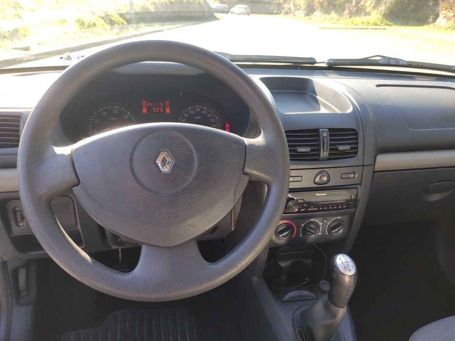 Renault Clio II 1.5 dCi Comercial – Económico e Fiável