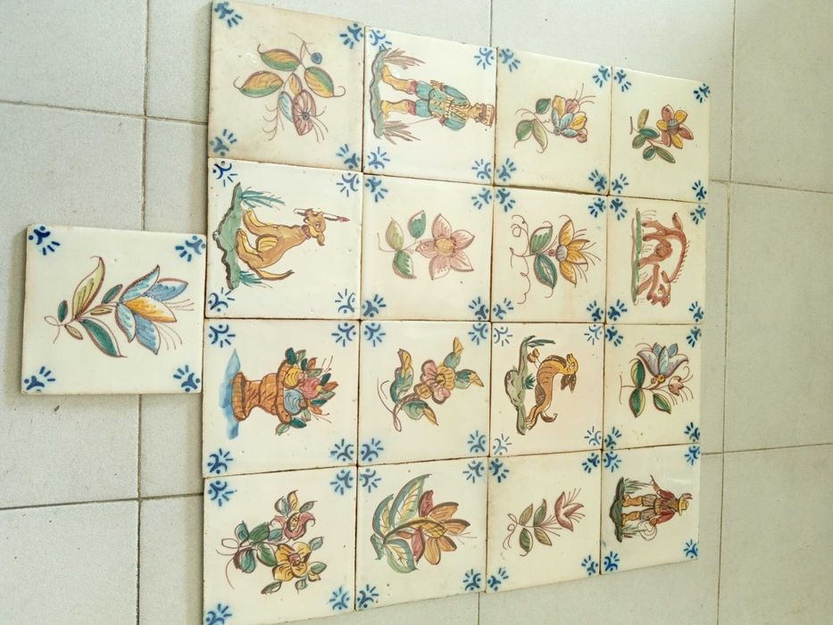 17 azulejos Viúva Lamego
