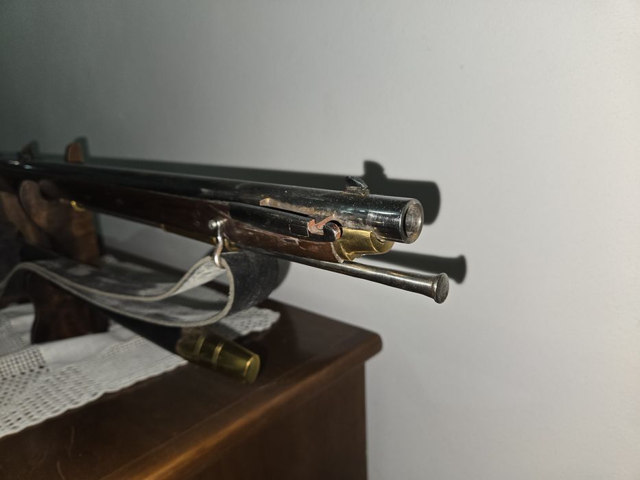 Baker, réplica de rifle para colecção