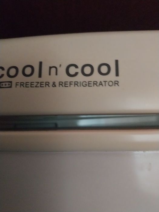 Холодильник Samsung cool n cool