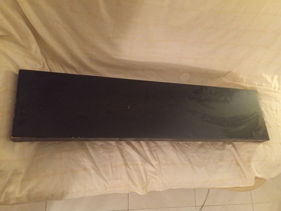 Prateleira IKEA “Lack” -  110x26 cm - cor preto