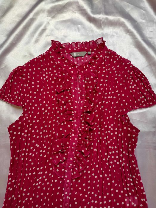 Mia Moda bluzka plisy żabot stójka groszki M