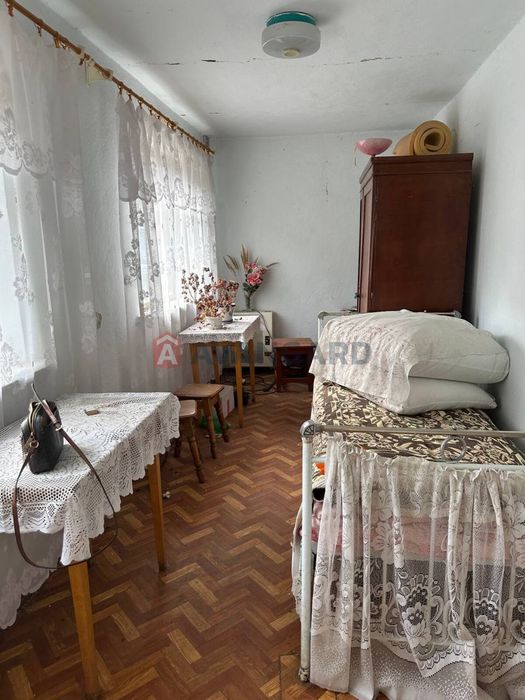 Затишний будинок біля Хмельницького