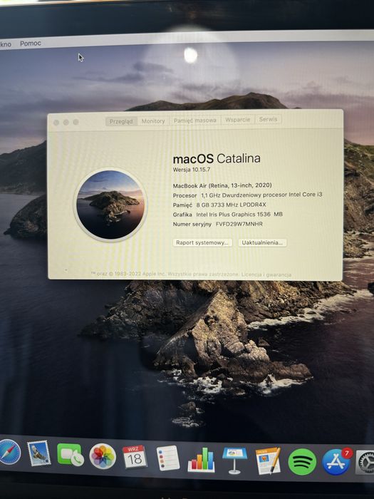 Macbook Air 2020 Różowy  8gb 256gb i3 180 cykli ładowania Stan Bardzo Dobry