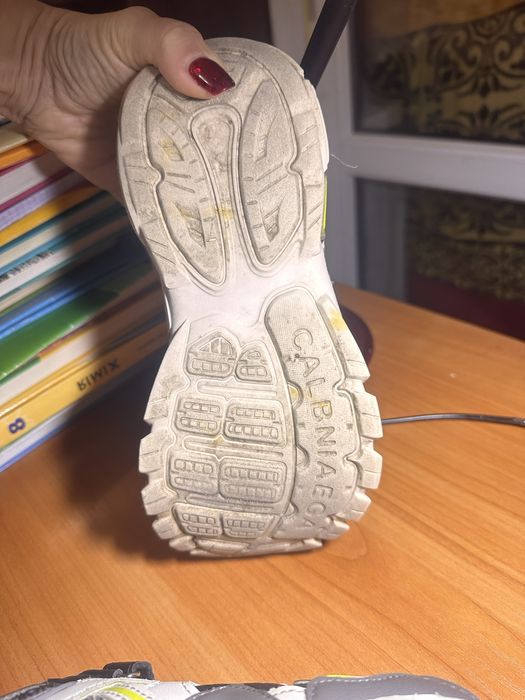 Кроссы и кроссы на мальчика 37,38 разм, как новые