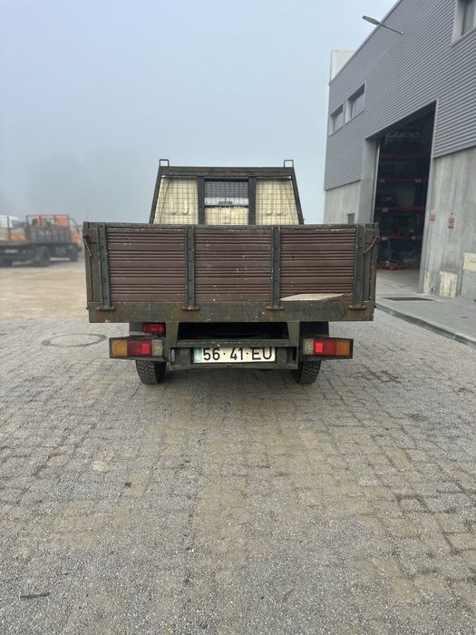 Toyota Dyna 150 cabine Dupla