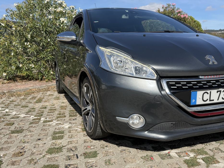 Peugeot 208 GTI 1.6 200cv — photo 3