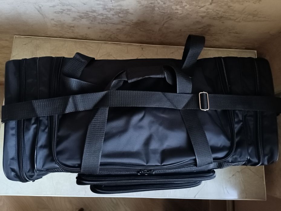 Продам дорожню сумку пума 1000ден