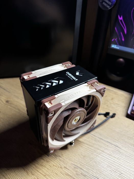 Chłodzenie Noctua NH-U12A + panel NA-HC7