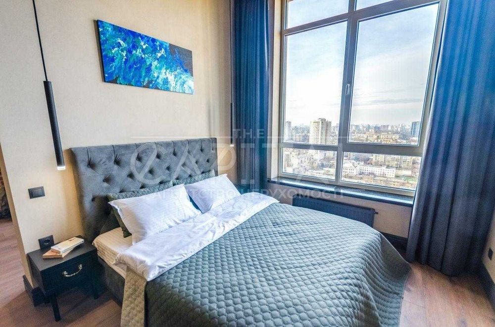 Пентхаус в центрі Києва з видом на мегаполіс/ ЖК Солом'янський 20-В