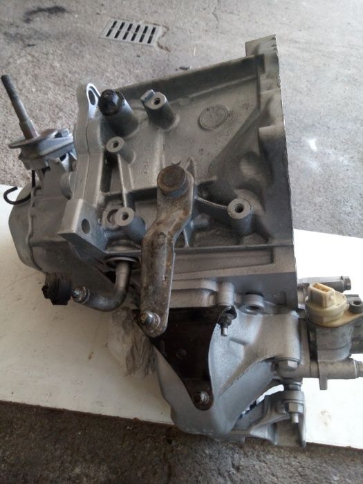 Caixa velocidades Peugeot/Citroen