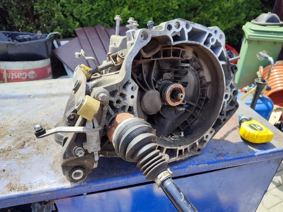 Skrzynia biegów Corsa d 1.3 CDTI euro 5