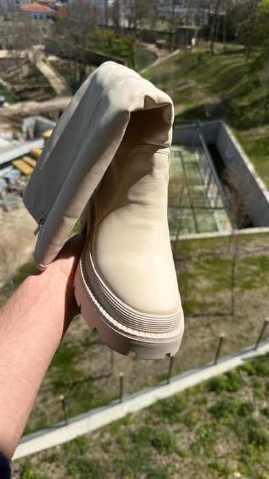 Botas de cano médio beges 38