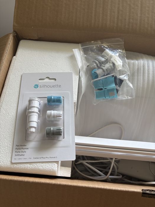 Ploter tnący Silhouette Cameo 4