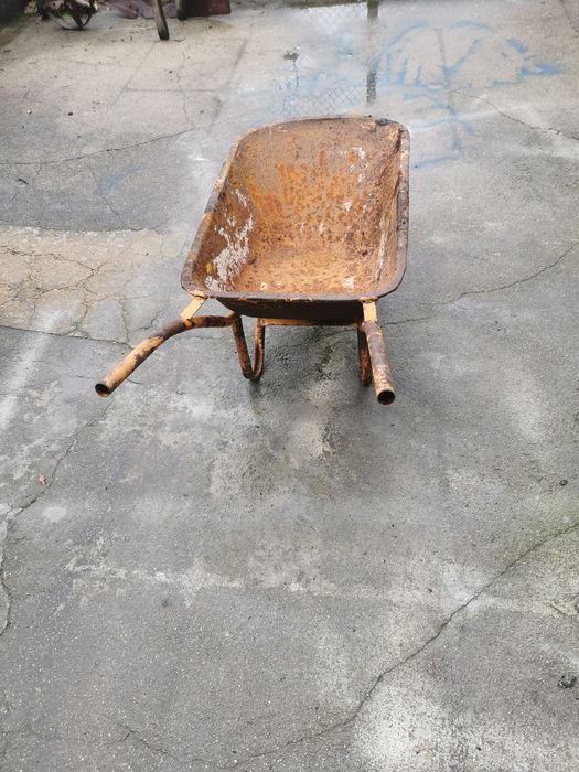 Carro de mão usado