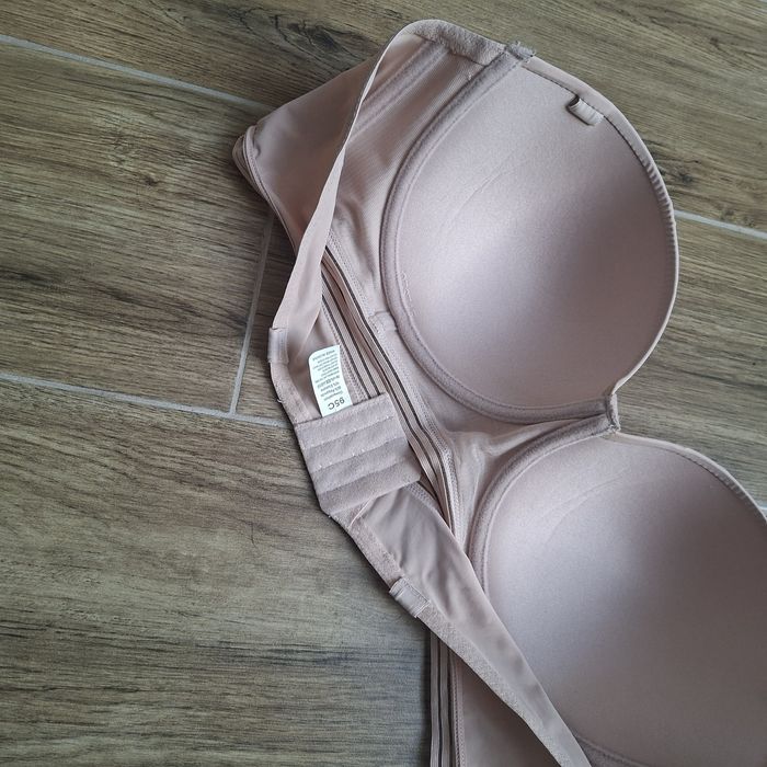 Biustonosz 95C bez ramiączek