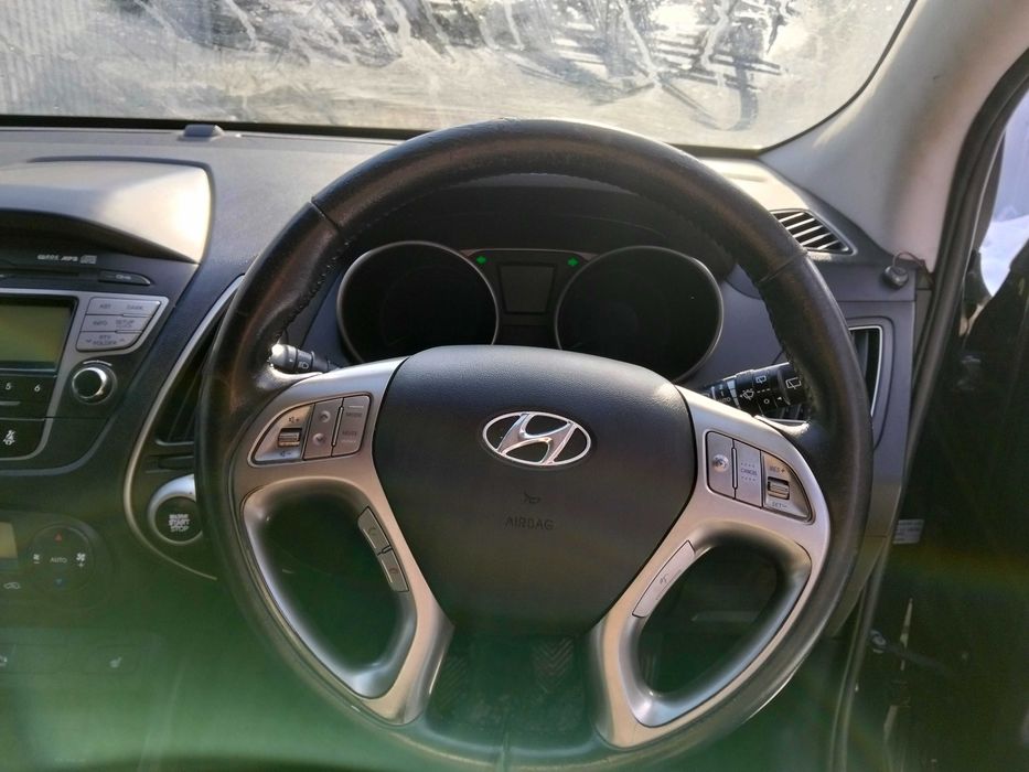 Розборка Шрот Hyundai ix35 Розборка запчастини Хендай ix35