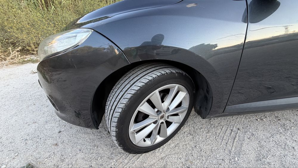 Renault Mégane — fotografia 11