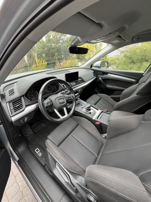Sprzedam Audi Q5  2,0 TDI Quattro  S-Tronic. Salon Polska