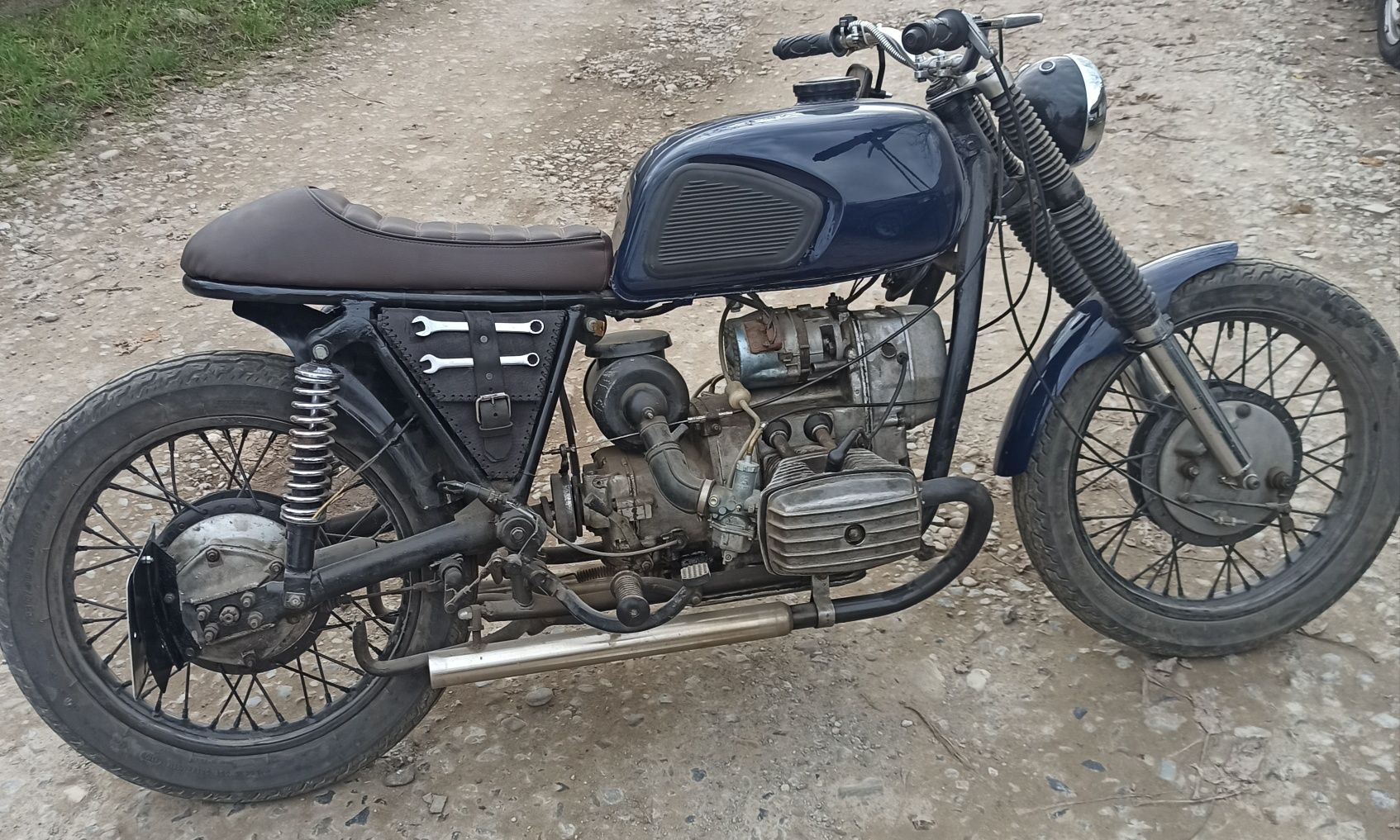 Cafe racer урал