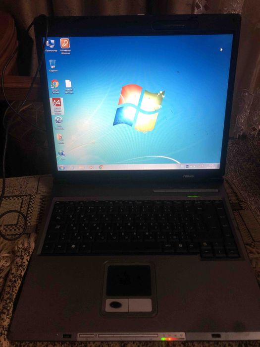 Ноутбук Asus A3000