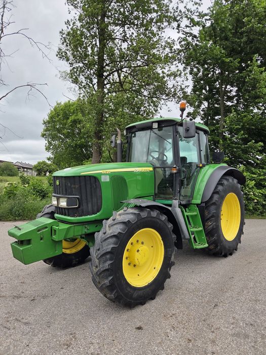 John Deere  6620