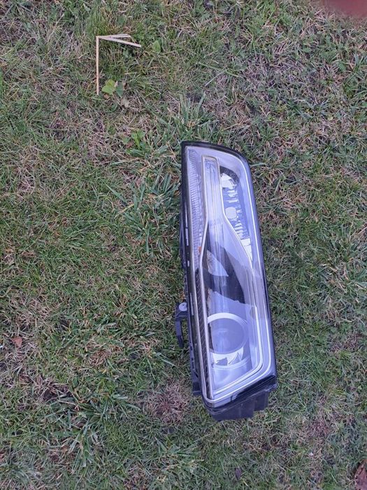 Lampa do Audi Q3