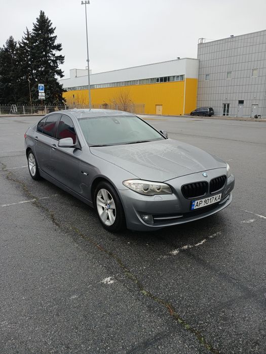 BMW F10  3.0 N52-надёжный, ухоженный и полностью обслуженый автомобил