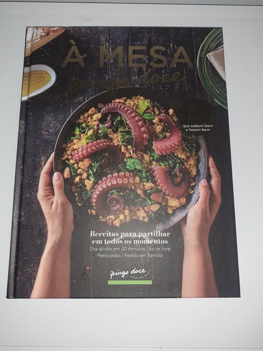 Livro "À mesa com o pingo doce "