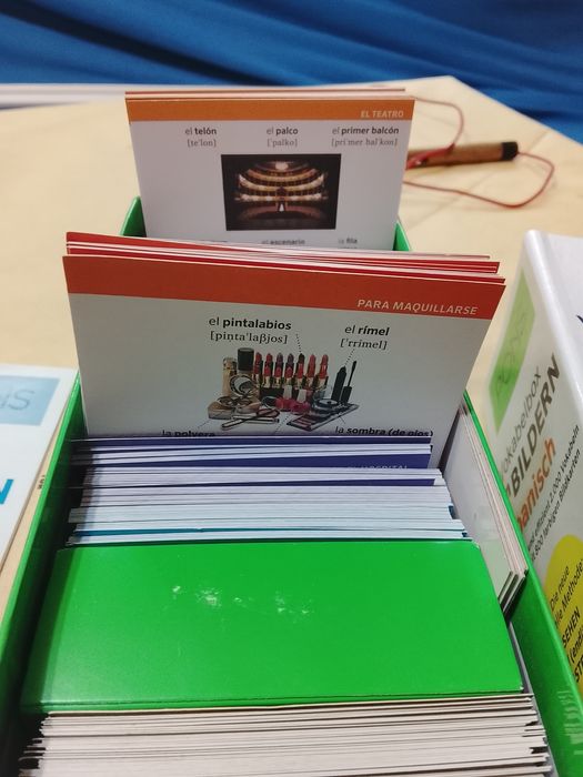 Испанский язык. Новая методика. 2000 слов с картинками