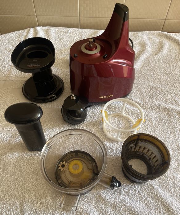 Hurom Slow Juicer 150W – Extrator de Sumos Alta Gama