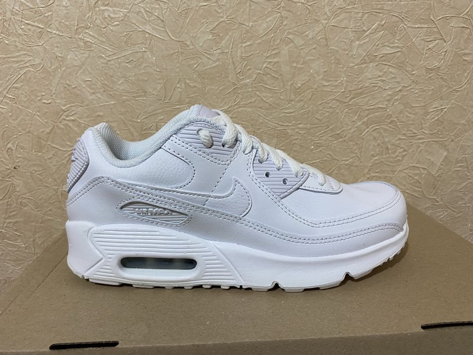 Фірмові кросівки nike оригінал nike air max 90 white / найк аїр макс 9